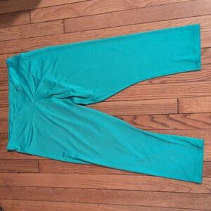 H39 Athletech women's leggings and 90° by Reflex tank top ...size XL